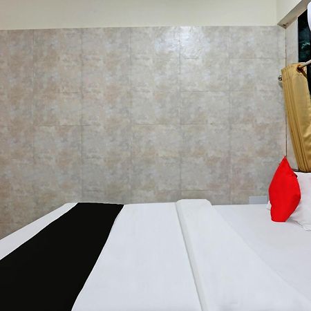Capital O 79386 Hotel Emirates Mumbai Exterior photo